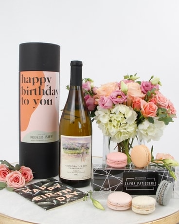 Upgrade: White Wine & Macarons size, inches height and inches wide.