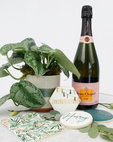 Luxe Upgrade: Card + Rosé Champagne 135 size, inches height and inches wide.