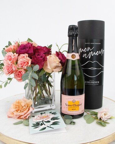 With La Bruyère Rosé Champagne size, inches height and inches wide.
