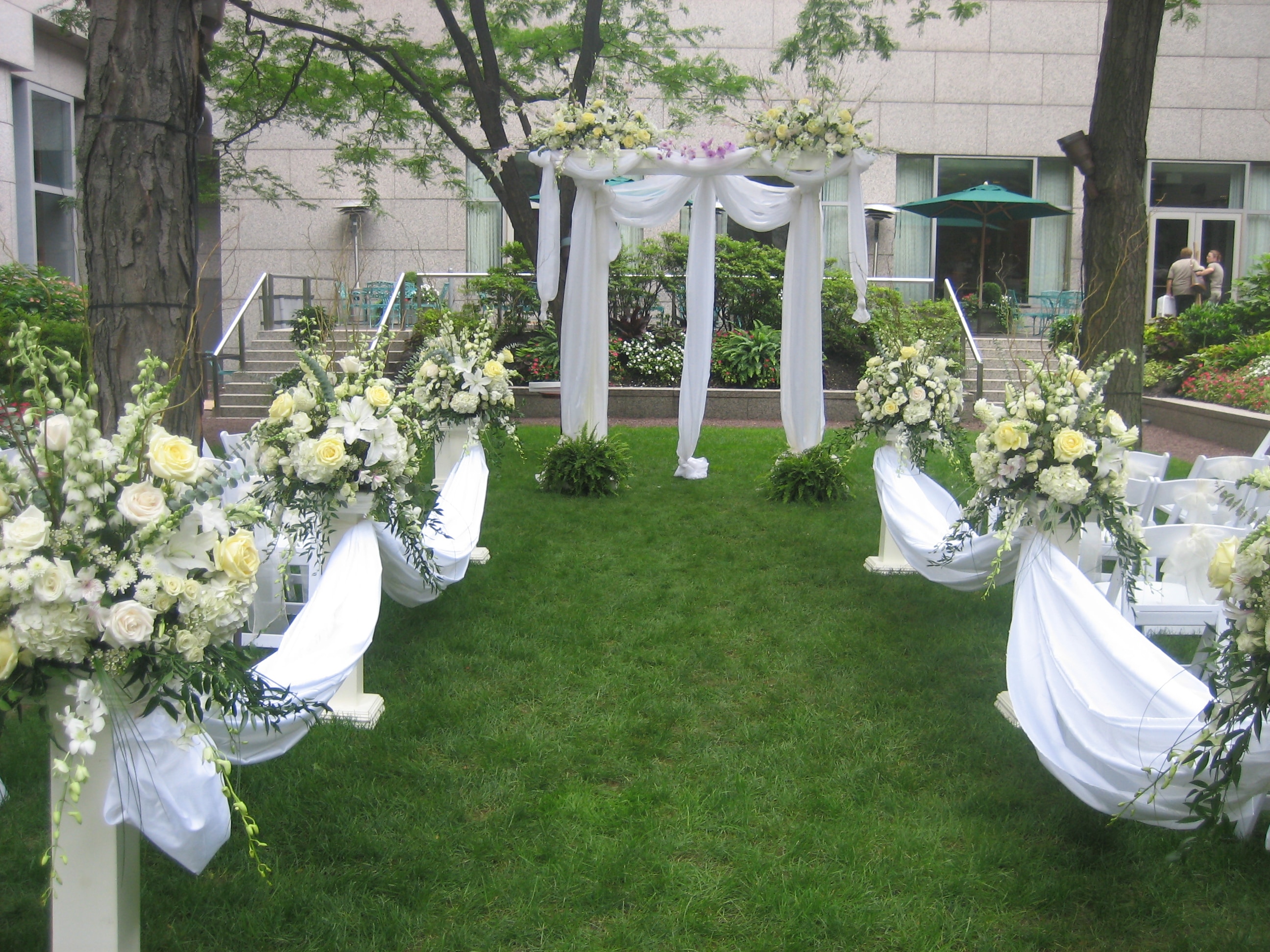 Wedding Ceremony Flowers