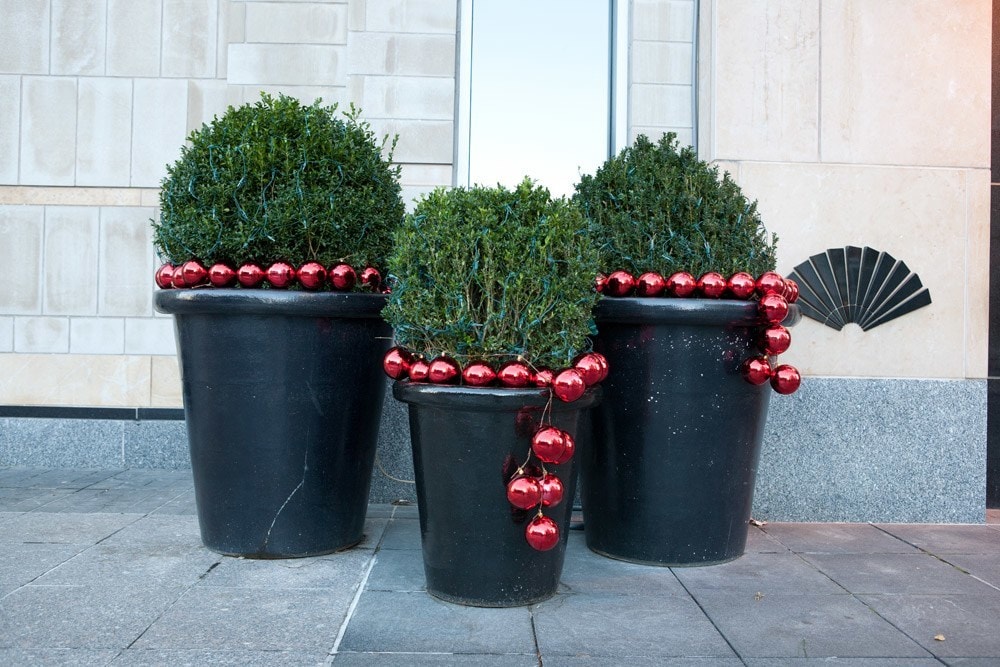 Exterior Décor