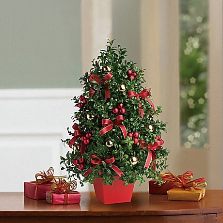 Deck The Halls Tree Bouquet