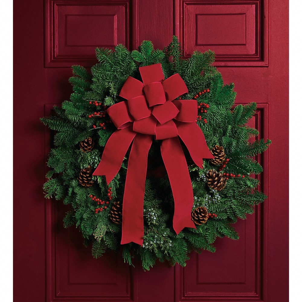 Classic Holiday Wreath in Wilmington NC - Eddie's Floral Gallery
