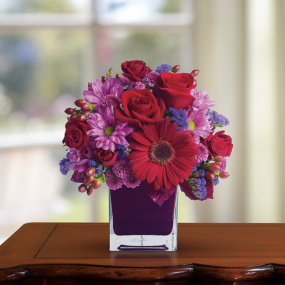 It's My Party by Teleflora (T173-1A) in Chicago IL - Soukal Floral