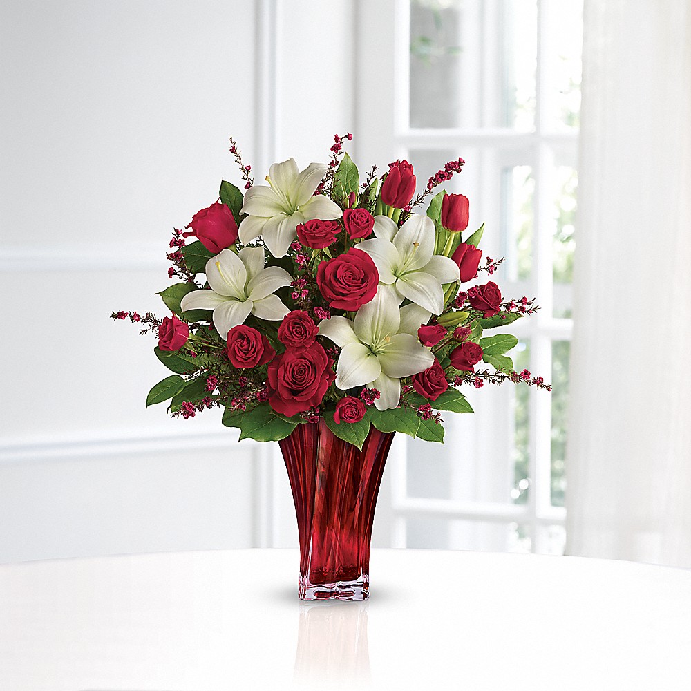 Love's Passion Bouquet by Teleflora (T17V200A) in Chicago IL
