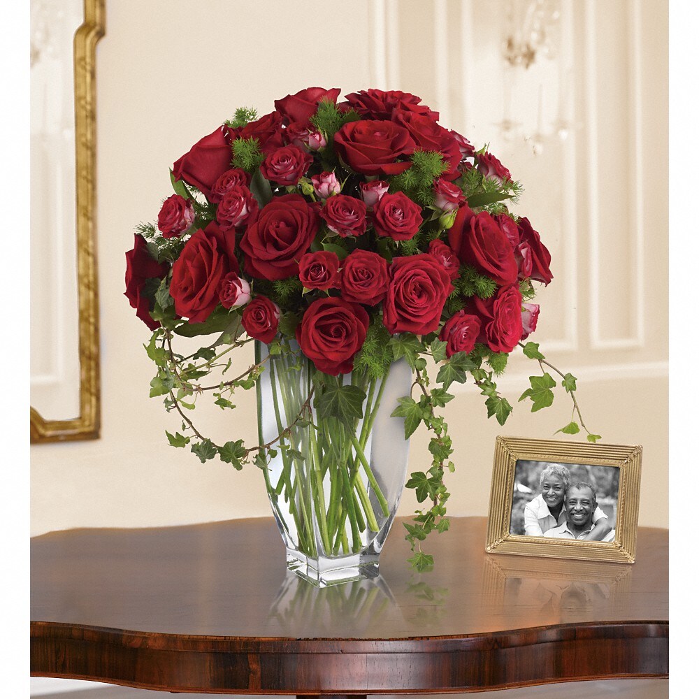 Teleflora's Rose Romanesque - Red Roses T231-1 - by Soukal