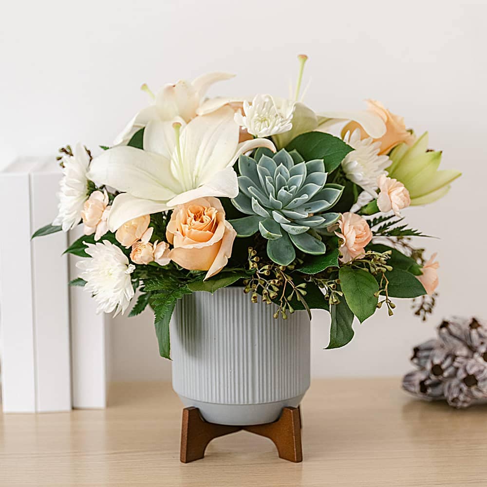Teleflora's Classic Contemporary Bouquet - T23F100 in Chicago IL