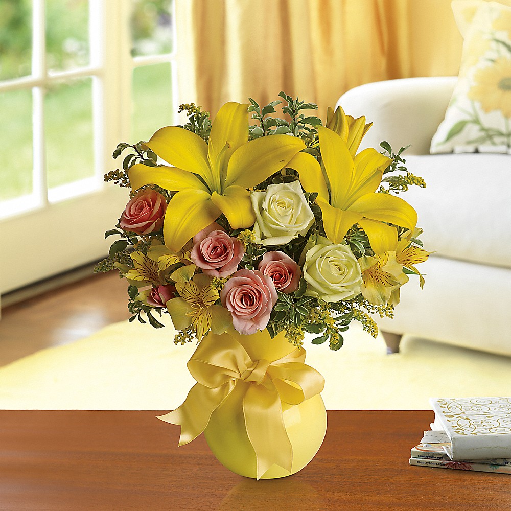 Teleflora's Sunny Smiles in Millis MA - Paul's Flowers