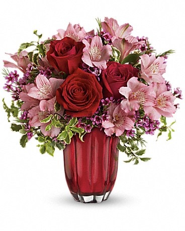 Heart's Treasure Bouquet by Teleflora Bouquet