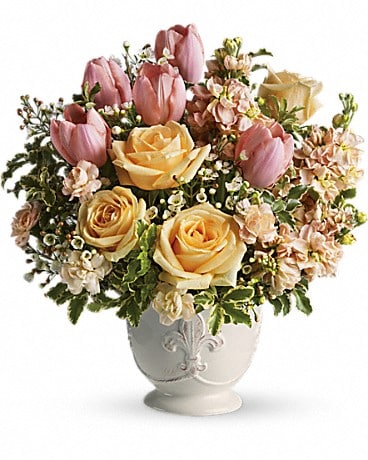 Teleflora's Peaches and Dreams Flower Arrangement