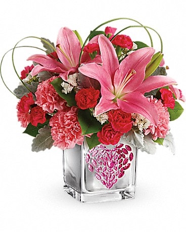 https://assets.eflorist.com/assets/products/PHR_/T18V405A.jpg