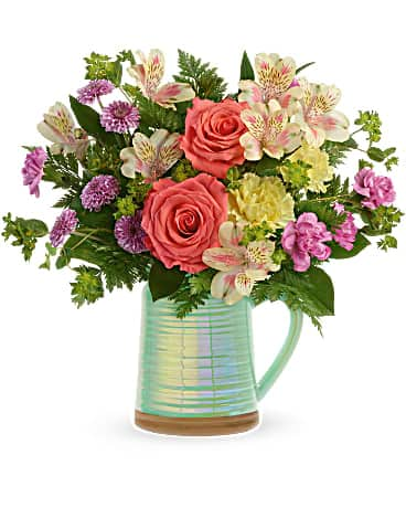 Teleflora's Pour on the Beauty Bouquet Bouquet