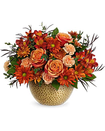 Teleflora's Vintage Gold Centerpiece In Chicago Il - Soukal Floral Co. &  Greenhouses