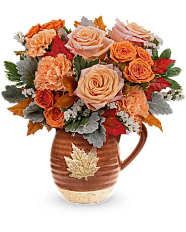 Teleflora's Golden Rose Bouquet Bouquet