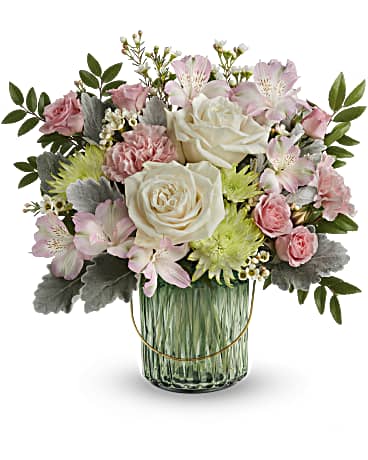 Teleflora's Lush Garden Bouquet Bouquet