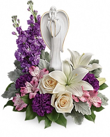 Teleflora's Beautiful Heart Bouquet (T274-3A) Flower Arrangement