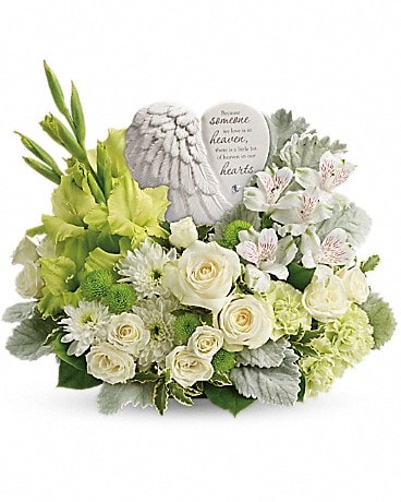 Teleflora's Hearts In Heaven Bouquet Bouquet