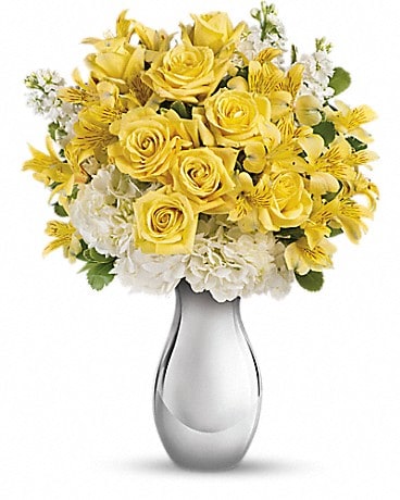 Teleflora's So Pretty Bouquet Bouquet