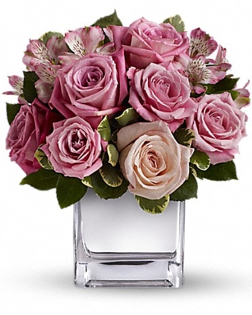 Teleflora's Rose Rendezvous Bouquet Flower Arrangement