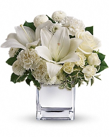 Teleflora's Peace & Joy Bouquet