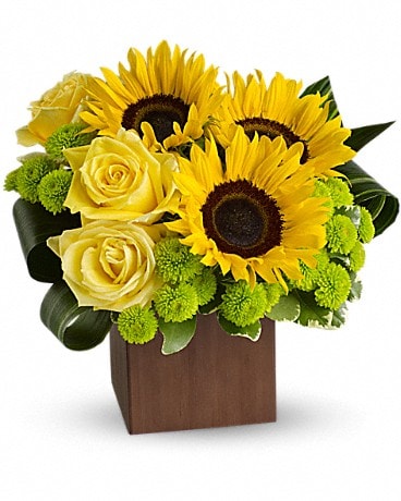 Teleflora's Sunflower Fantasy Bouquet