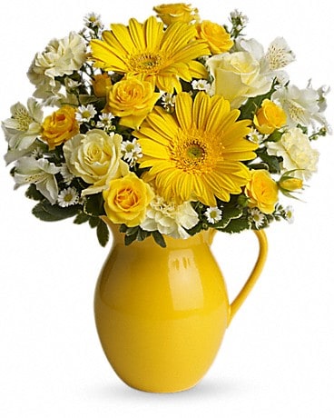 West Virginia Glass Yellow Roses Pitcher Set