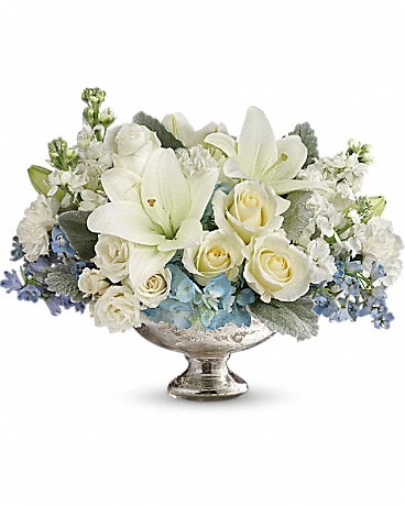 Elegant Affair Centerpiece Bouquet