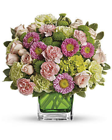 Make Her Day by Teleflora Bouquet