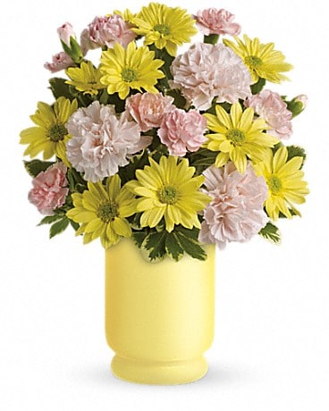 Teleflora's Bright Day Bouquet