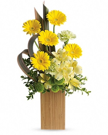 Sunbeams And Smiles by Teleflora Bouquet