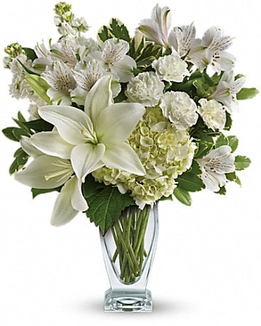 Teleflora's Purest Love Bouquet Bouquet