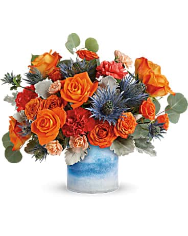 Teleflora's Standout Chic Bouquet in North York ON - Joseph Flowers