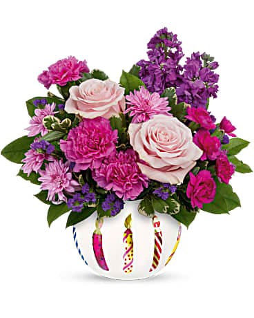 Teleflora's Birthday Greetings Bouquet