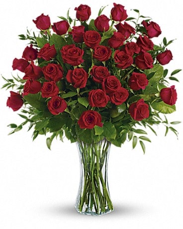 Breathtaking Beauty - 3 Dozen Long Stemmed Roses Bouquet