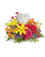 Deluxe size, 14 inches height and 18 inches wide.