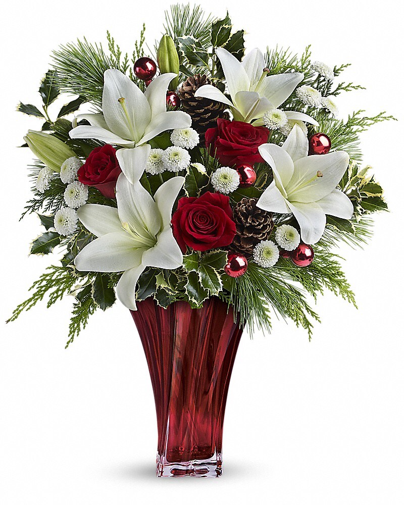 Teleflora's Wondrous Winter Bouquet (T17V220A) in Chicago IL