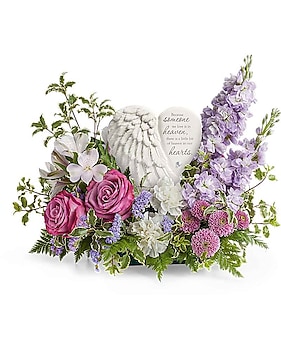 Teleflora's Remembering Love Bouquet Flower Arrangement