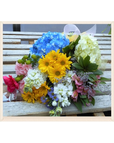 Beautiful Bunch Assorted Flowers