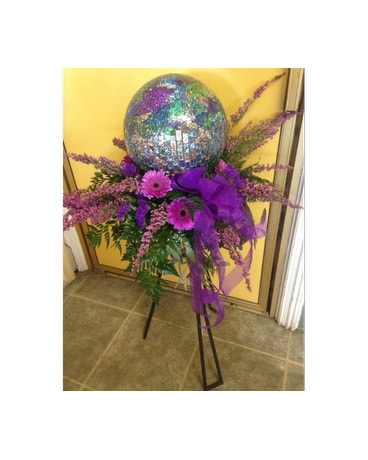 Purple Gazing Ball w/ Fresh