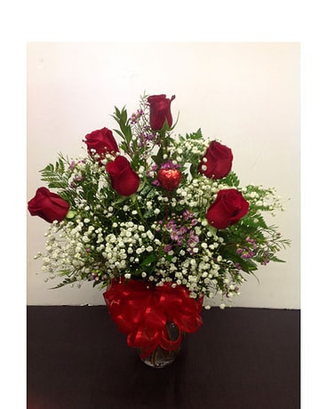 1/2 Dozen Red Roses