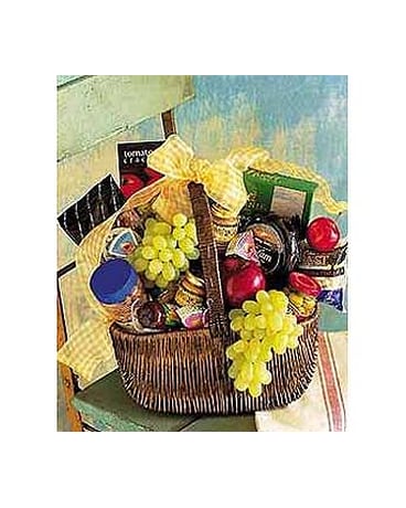 Gourmet Picnic Basket