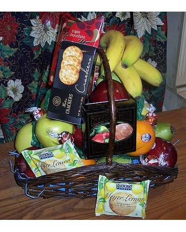 Deluxe Fruit Basket