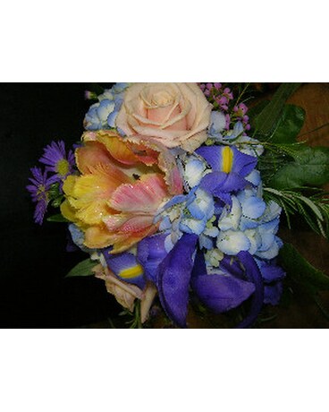 Spring Hand-Tied Bouquet
