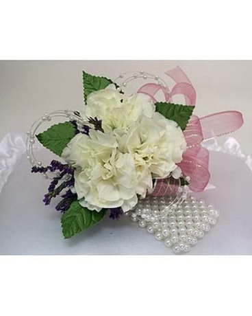 Three Mini Carnation Corsage - White
