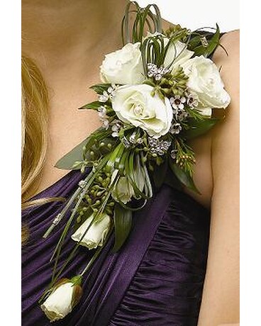 Pure Style Corsage