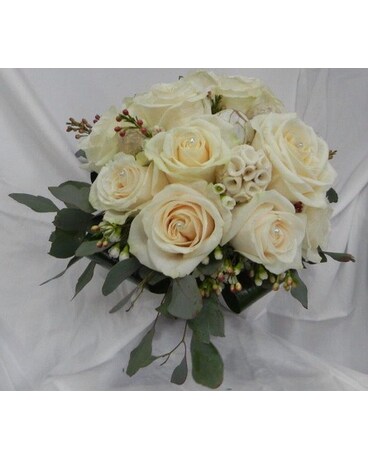 Classic Cream Rose Bouquet