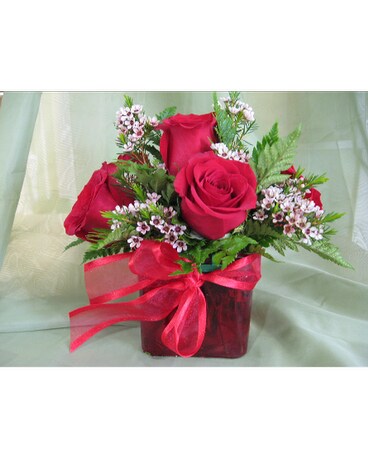 ROSE GARDEN VASE