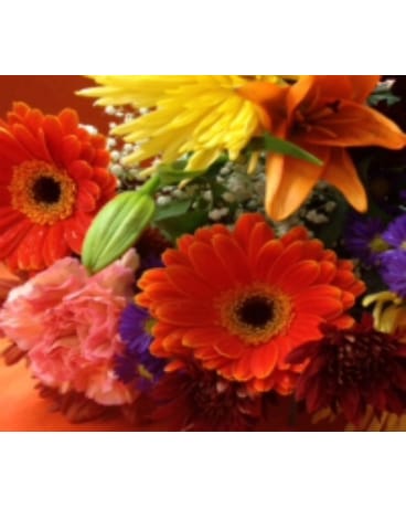 Autumn Tone Fresh Vase Arrangement