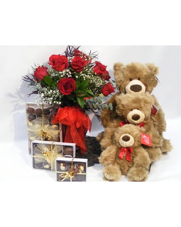 True Romance Gift Sets Flower Arrangement