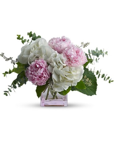 Teleflora's Pretty in Peony Flower Arrangement